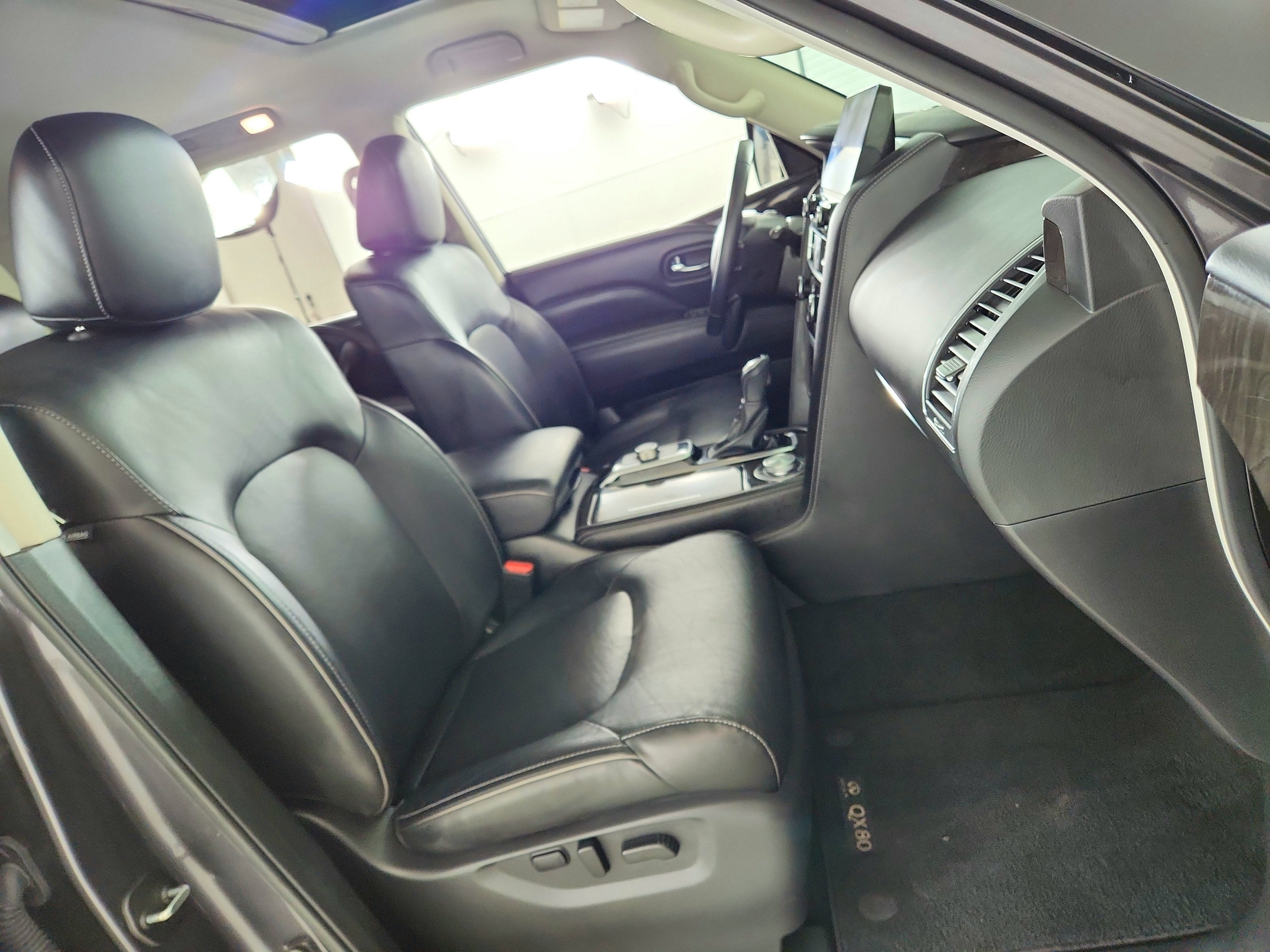 2024 INFINITI QX80 LUXE