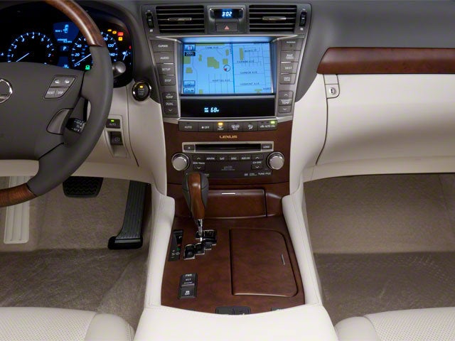 2010 Lexus LS 460 